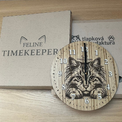 Dřevěné hodiny Sibiřská kočka – Feline Timekeepers (vertikální kresba)