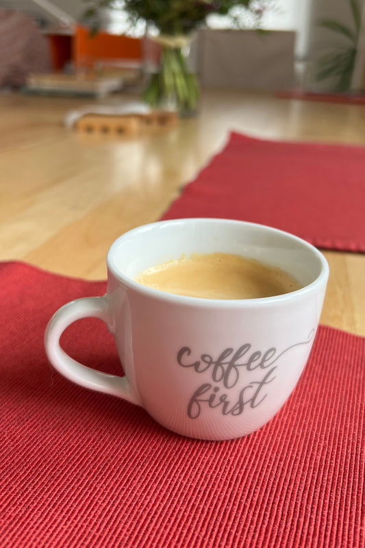 Hrneček "coffee first"