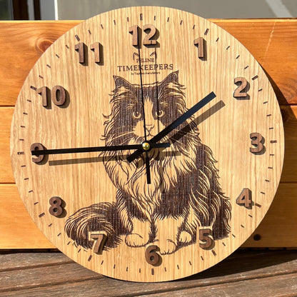 dřevěnné hodiy s motivem kočky ragdoll feline timekeepers