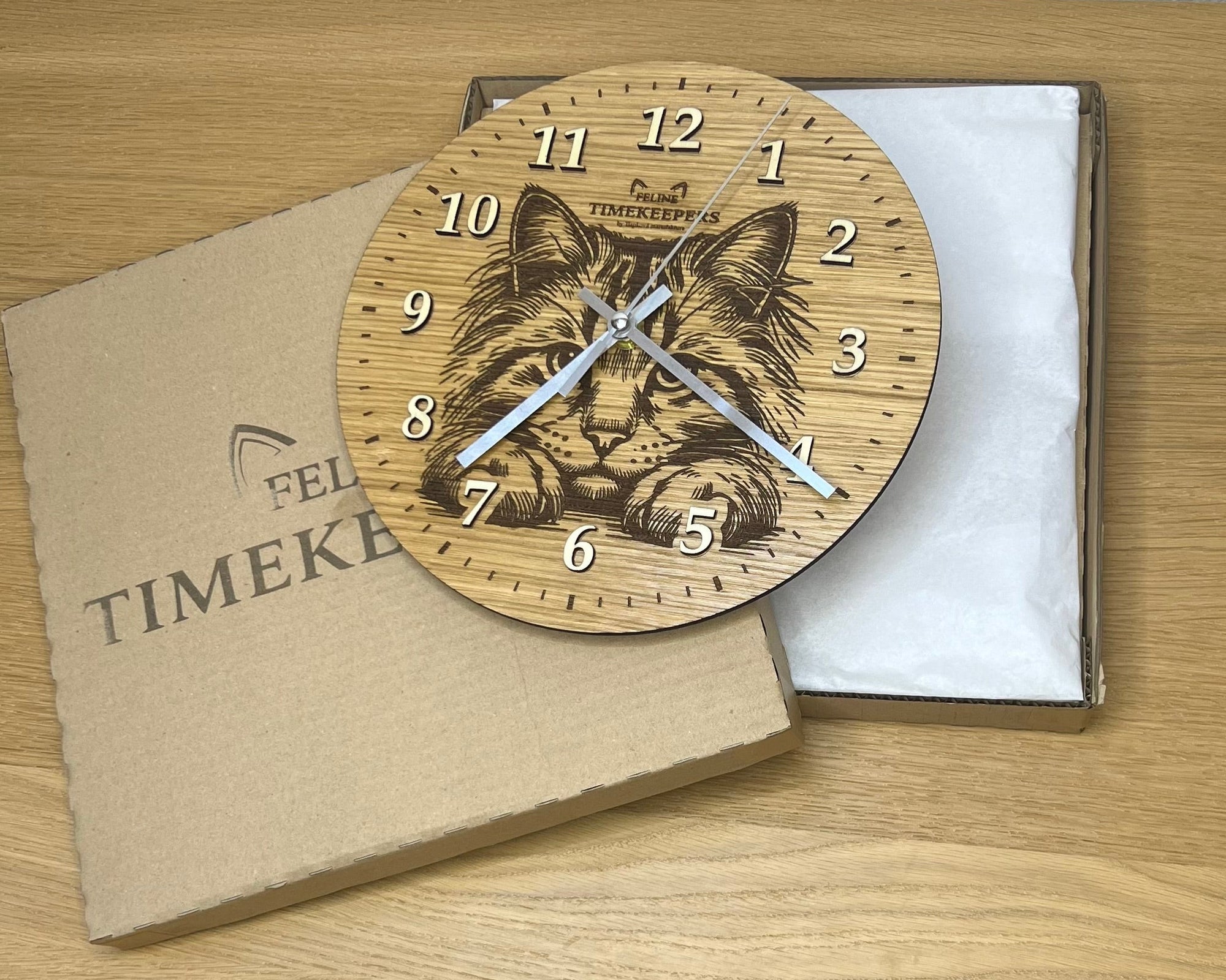 Dřevěné hodiny Sibiřská kočka – Feline Timekeepers